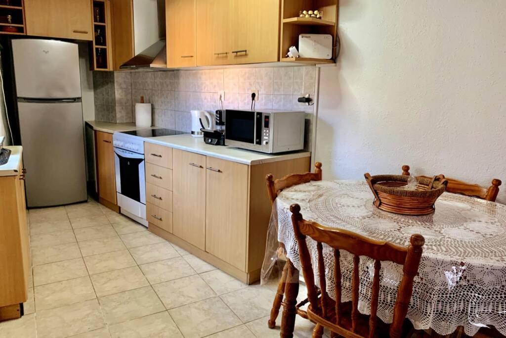 Appartamento Lava House Mandrákion Esterno foto