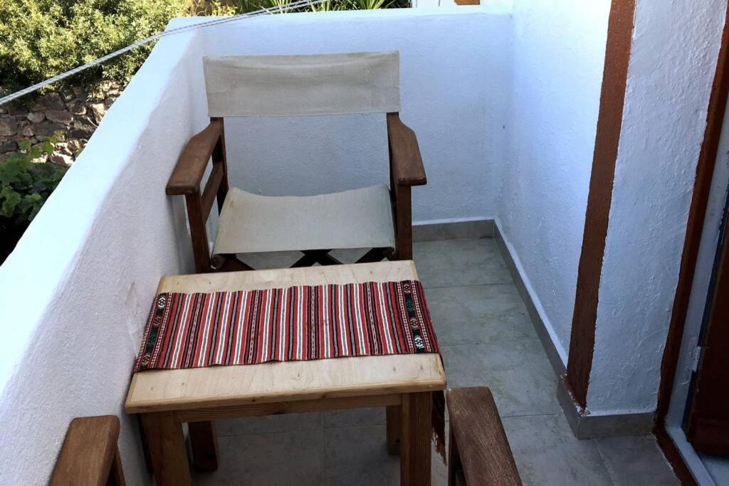 Appartamento Lava House Mandrákion Esterno foto
